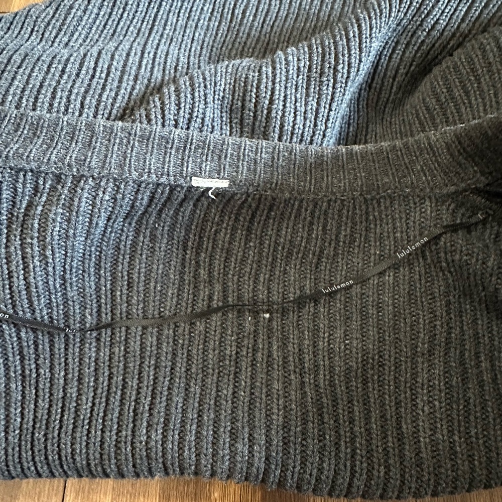 Lululemon vestigan cardigan fits like a medium charcoal W4E32S - Picture 2 of 7